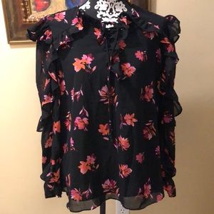 🌸 Vince Camuto chiffon lined ruffle layers and crosstie laces v-neck blouse